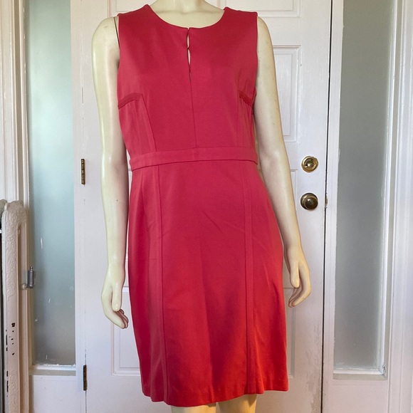 Tory Burch Dresses & Skirts - Tory Burch peony pink cocktail dress
